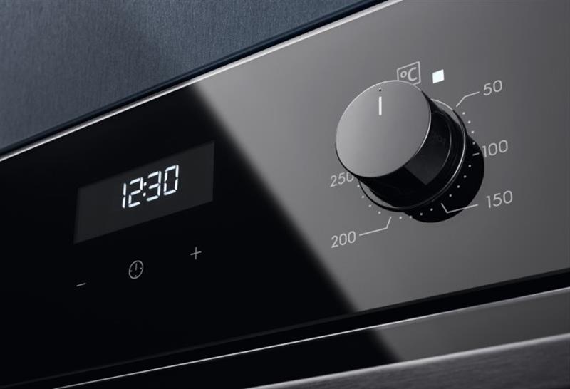 картинка Духова шафа Electrolux EOF5C50BZ от магазина Компания+