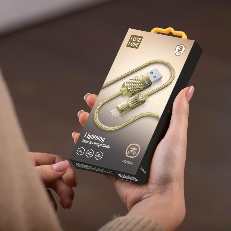 Кабель Luxe Cube Premium USB - Lightning (M/M), 1 м, золотистий (8886668686150) | ARAGO